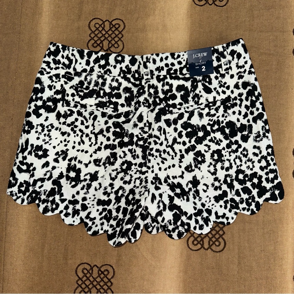 J.Crew Women's animal print Linen Blend Scalloped Hem shorts in white/black - Picture 8 of 14